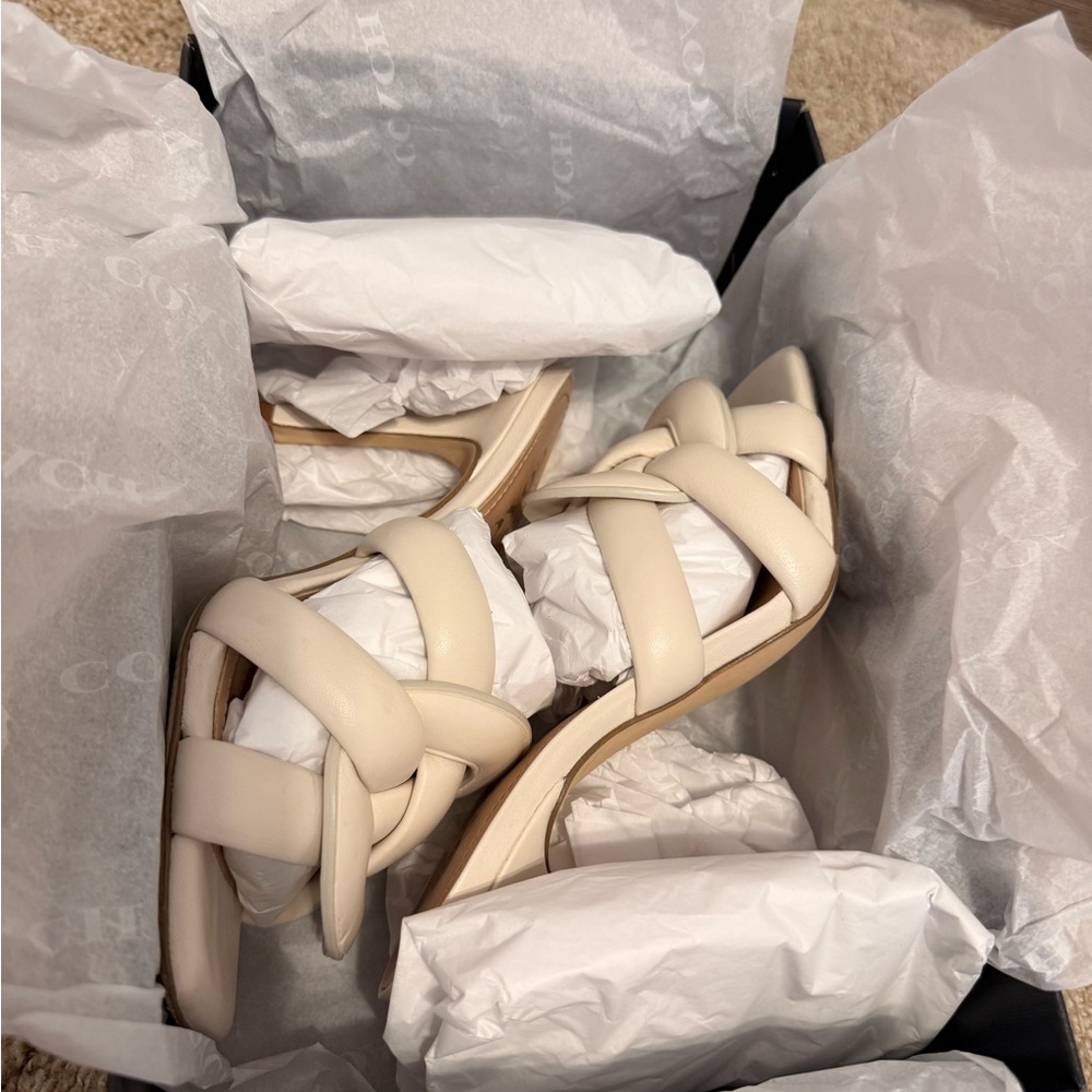Coach Cream Leather Heels with Knot Design - Picture 7 of 7